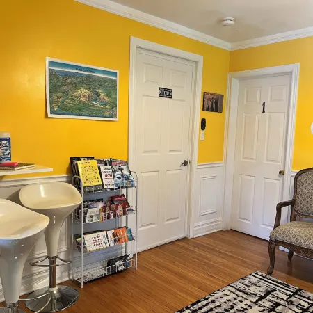 Cozy House B&B