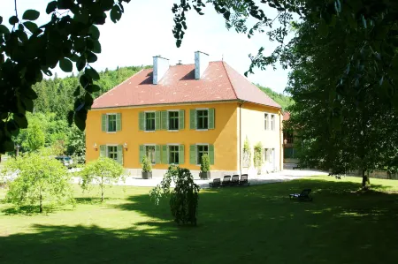 Domaine de Syam - Gîtes, Chambres d'hôtes & Cabanes
