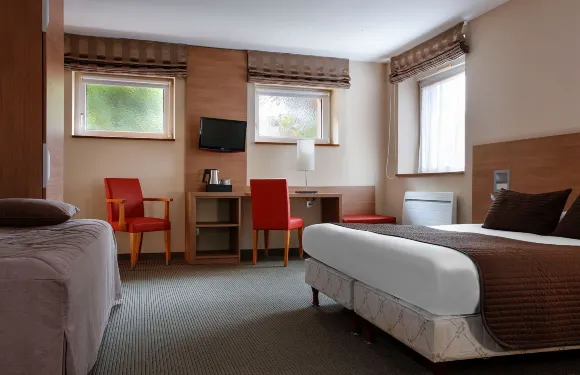 拉克萊夫德斯夏普酒店