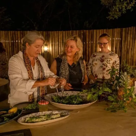 Safari Moon Luxury Bush Lodge