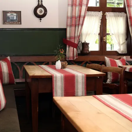 Landhotel & Gasthof Cramer Отели в г. Варштайн