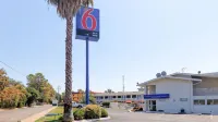 Motel 6 Chico, CA - 2 tähden