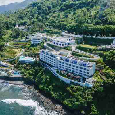 Royal Avila Boutique Resort Hotel Exterior