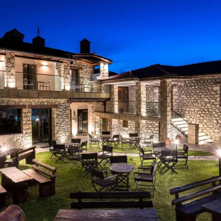 Tsikeli Boutique Hotel Meteora - Adults Friendly