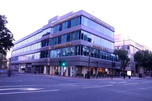 The Continental Hotel, Heathrow