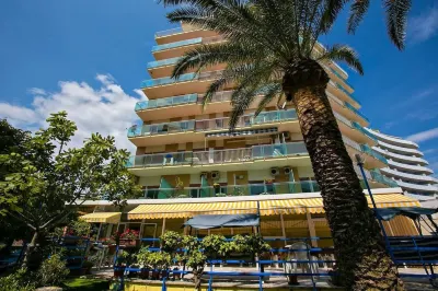 Hotel Antares Hotels near La Vela