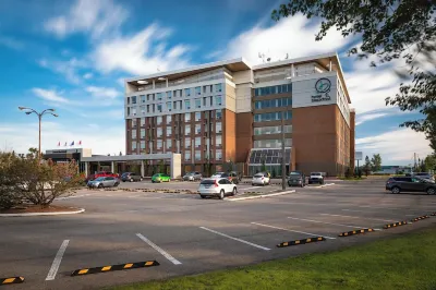 Hotel Blackfoot Hotels near Deerfoot Meadows