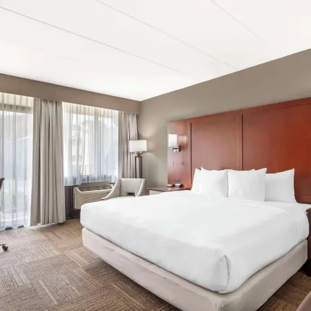 Comfort Inn Edgewater on Hudson River