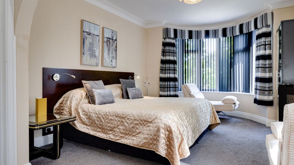Park Manor Hotel