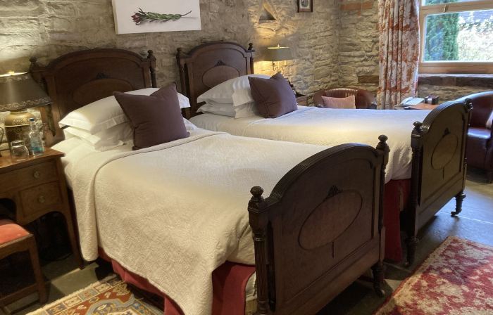 Old Downton Lodge