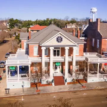 The Guest House Historic Mansion