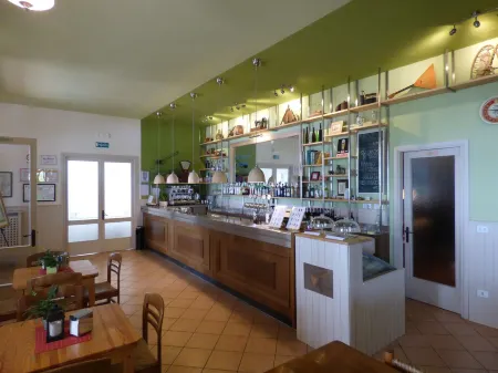 Damarco Alloggio Turistico Locanda Отели рядом с достопримечательностью «Dinamico 2005»