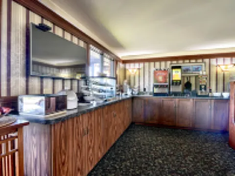 Roosevelt Inn & Suites Saratoga Springs Hotels in Malta