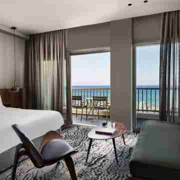 Doryssa Seaside Resort Rooms