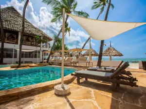 AHG Dream's Bay Beach Hotel - Adults Only