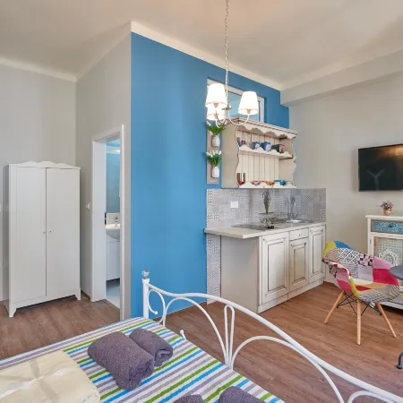 Old City Romantic Studios