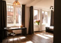 Phnx Aparthotel Hamburg - balcone