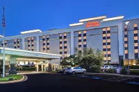 Hampton Inn & Suites Alexandria Old Town Area South Hotels in Belle Haven