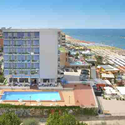 Hotel Majestic Fitness & Recreational Facilities