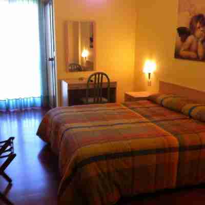 Hotel Atleti Rooms