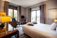 Logis Villa C Hôtel Các khách sạn gần Stade Alfred Depege