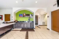 Studio 6 Orange, TX - Pet friendly