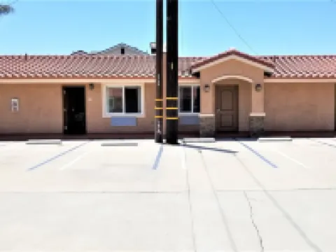 Diamond Bell Inn & Suites Hotels in Bell