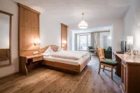 Hotel Mareo Dolomites Hotels in La Val