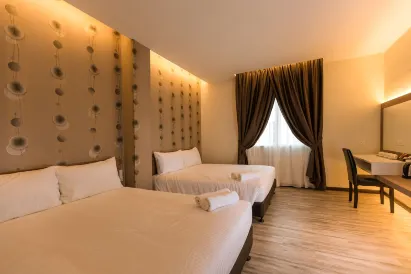 D Elegance Hotel