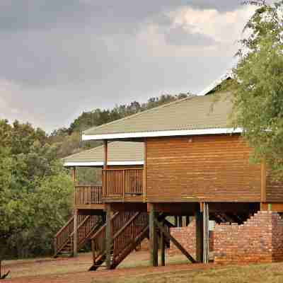 Sangiro Game Lodge Hotel Exterior