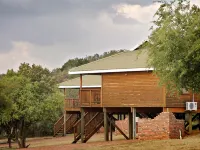 Sangiro Game Lodge Hotels in Motheo