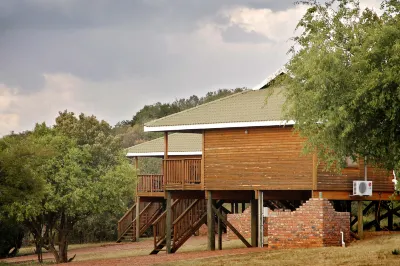 Sangiro Game Lodge Hotels near بلومفونتين