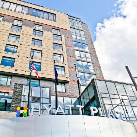 Hyatt Place Flushing/LGA Airport