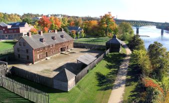Maine Evergreen Hotel, Ascend Hotel Collection