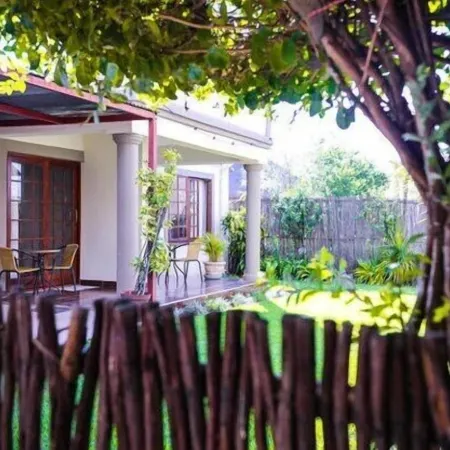 Mmakosha Lodge