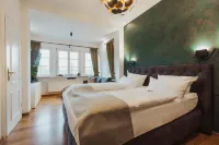BUTZ - Hotel & Restaurant - Balkon