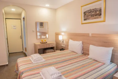 Anita Hotel Отели рядом с достопримечательностью «Microlimano»