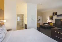 Residence Inn Denton - Pet friendly