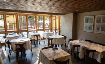 Estalagem Vila Suzana - Quadra de Beach Tennis Indoor