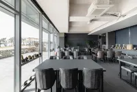 Daynice Hotel فنادق في بوريونغ-سي
