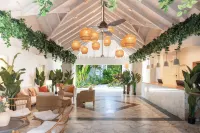 South Point Hotel Inc