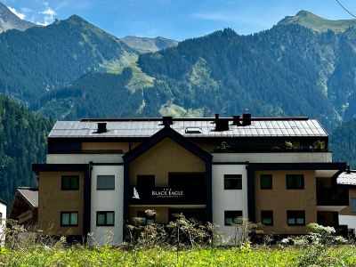 Black Eagle Luxury Appartements