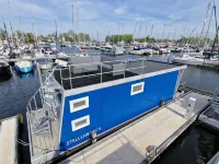 Water Lodge in Naarden with Marina Views Hotels in Naarden