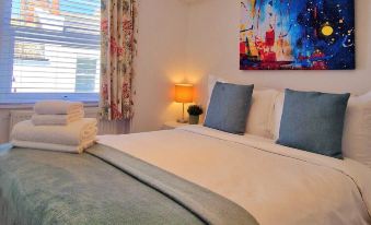 Upper Rock Brighton - Guest House