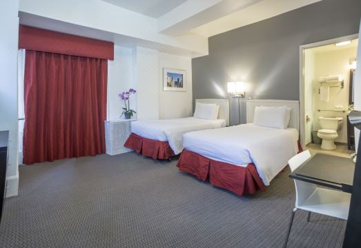 호텔 주변 전경