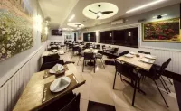 Hotel KK Hotels in Salto