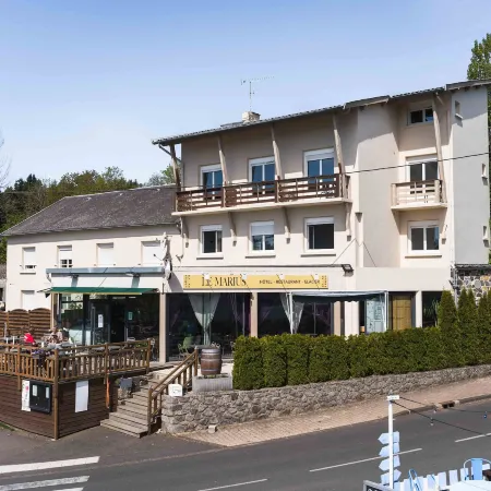 Le Marius Hotel Hôtels à : Aydat