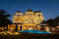 Sterling Jaisinghgarh Udaipur - Swimmingpools