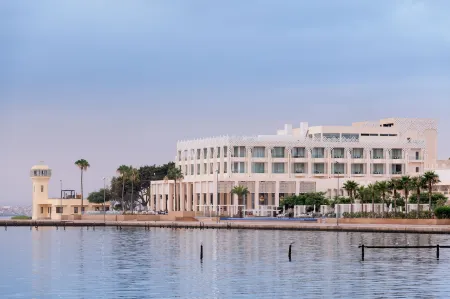 Marchica Lagoon Resort Отели рядом с достопримечательностью «Atalayoun Golf Resort»