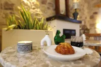 Lilla Maria Guesthouse فنادق في غازي كمال باسا ماهليسي